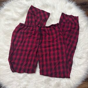 Victoria’s Secret Flannel Pajama Pants size Small Long